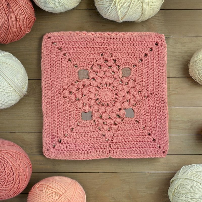 Star Granny Square Crochet Pattern with Puff Stitch and Openwork Design - Image 11