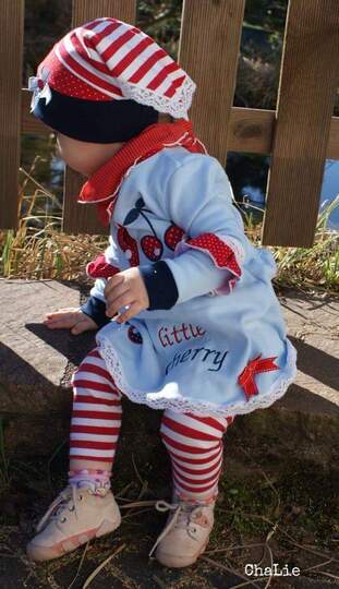 Schnittmuster Kinderkleid, verschiedene Rock- & Oberteilvarianten