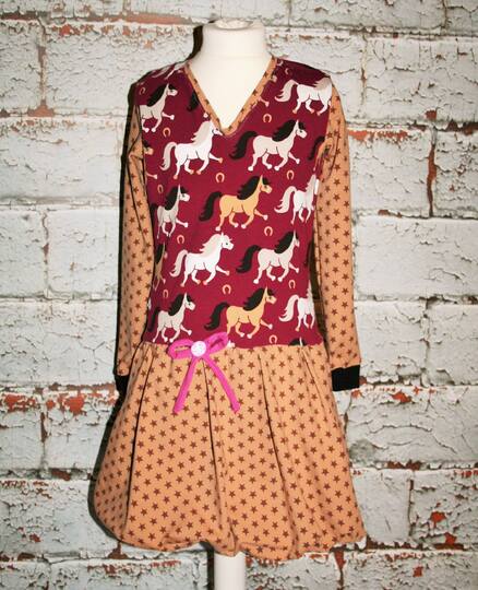 Schnittmuster Kinderkleid, verschiedene Rock- & Oberteilvarianten