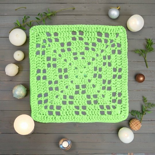 Lacy Granny Square Crochet Pattern – Do It Yourself Openwork design