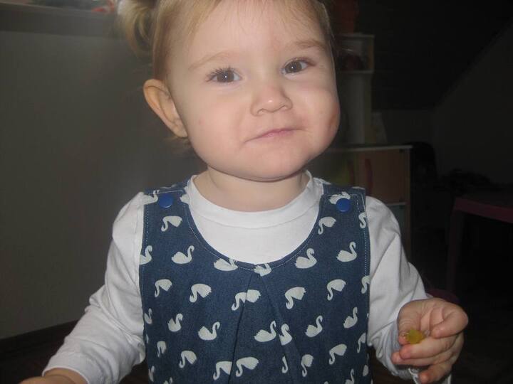 Schnittmuster Kinderkleid, Kleid mit Kellerfalte, Schnittmuster Kinderkleid