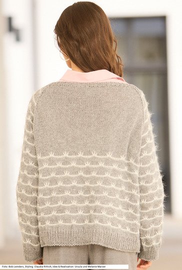 Raglanjacke mit Hebemaschenmuster