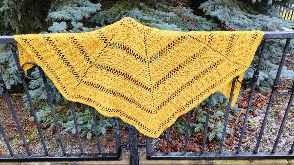 Crochet Pattern Pentagonal Scarf „Koria“