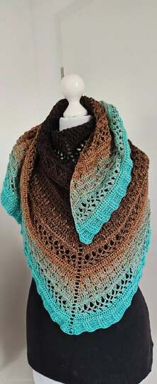 Crochet Pattern Pentagonal Scarf „Koria“