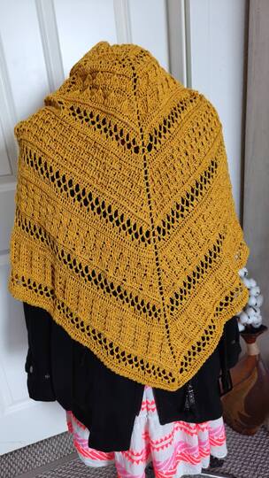 Crochet Pattern Pentagonal Scarf „Koria“
