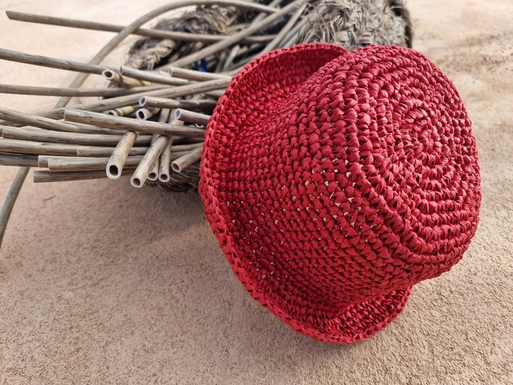 Set of 3 crochet patterns from raffia: summer bag, hat, keychain/bag edging