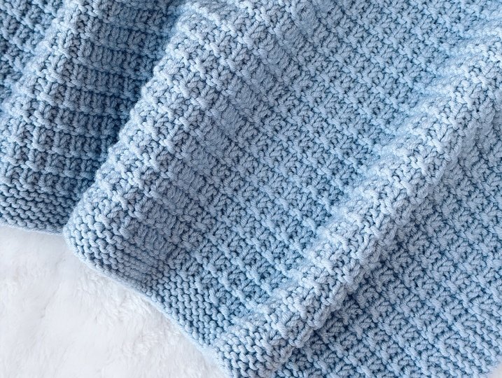 Seersucker Baby Blanket Knitting Pattern by Woolture