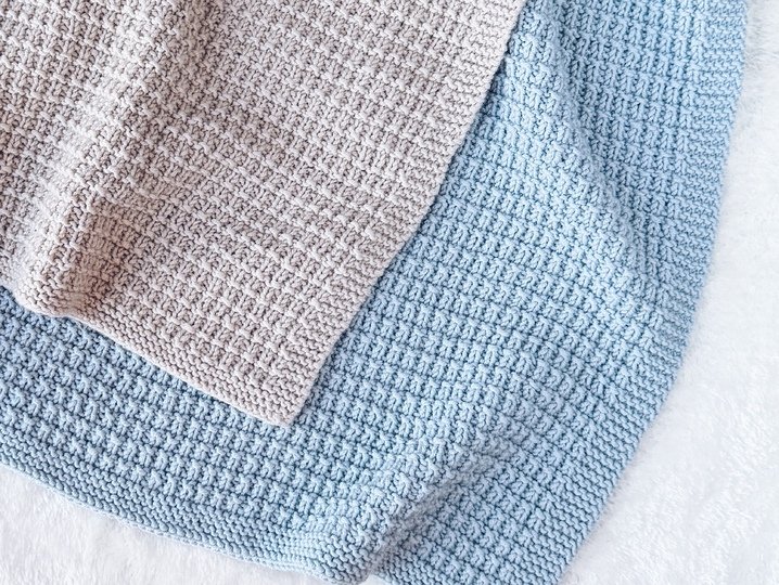 Seersucker Baby Blanket Knitting Pattern by Woolture