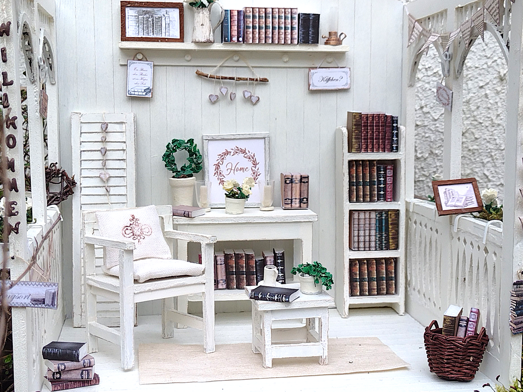 Kleine Bibliothek - Bastelbögen für Miniatur-Bücherattrappen und Dekoration - Bild 2