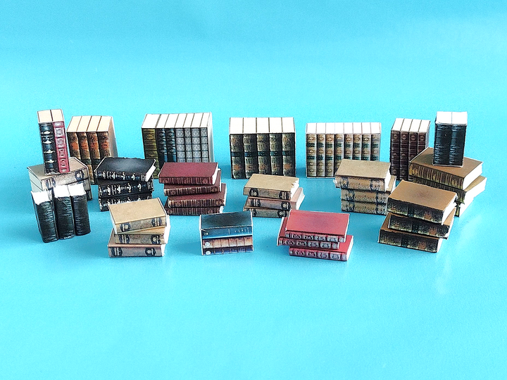 Kleine Bibliothek - Bastelbögen für Miniatur-Bücherattrappen und Dekoration