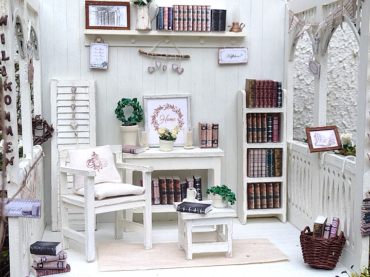 Kleine Bibliothek - Bastelbögen für Miniatur-Bücherattrappen und Dekoration