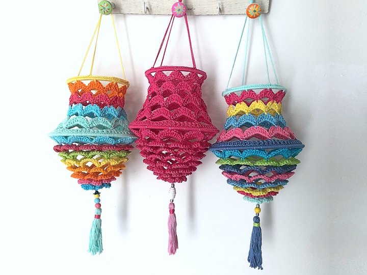 Häkelanleitung Boho Flowers Lampions, florale Laterne, raffiniertes Muster