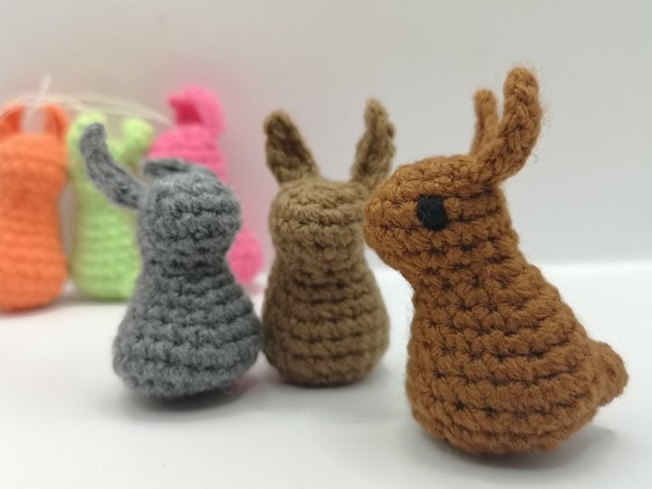 Mini-Hase ohne Zusammennähen - Häkelanleitung von NiggyArts