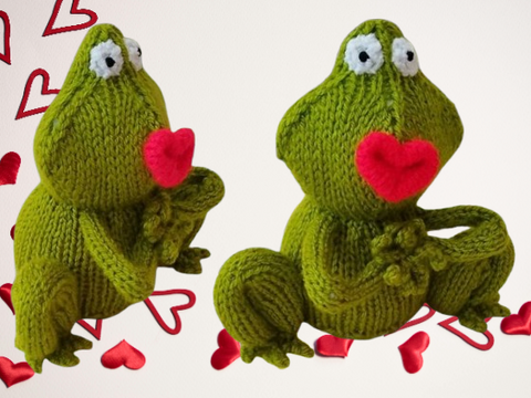 TeaCosyFolk's Kissing Frog Chocolate Orange Cosy knitting pattern