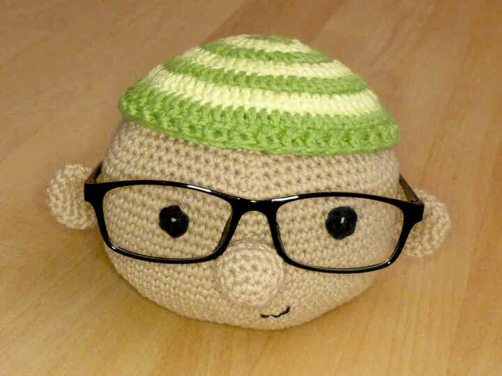 Häkelanleitung Brillenhalter Kopf, Brillenablage