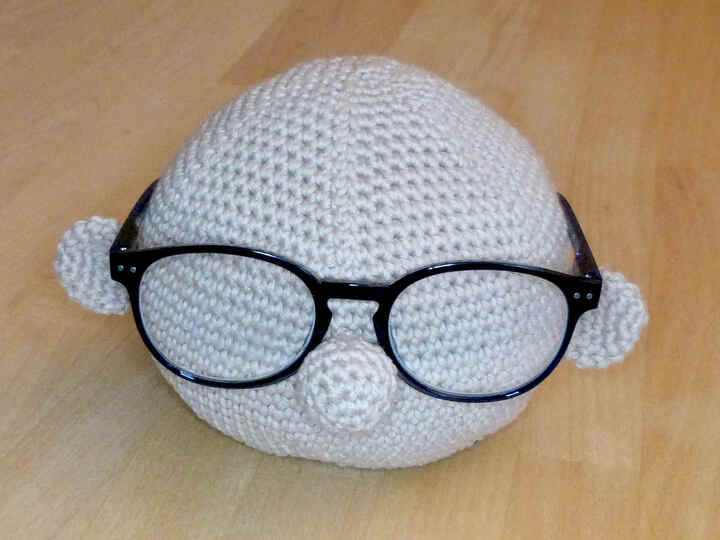 Häkelanleitung Brillenhalter Kopf, Brillenablage