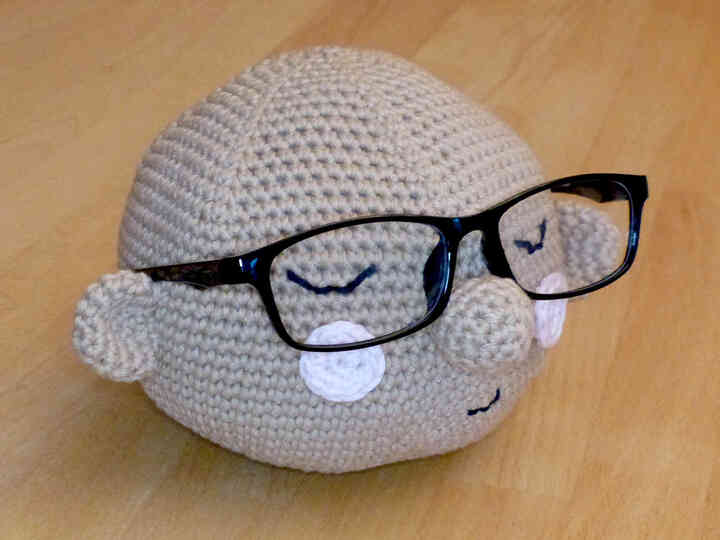 Häkelanleitung Brillenhalter Kopf, Brillenablage