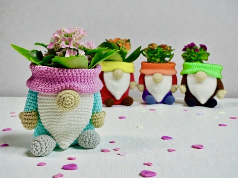 Gnome Container - Crochet Pattern