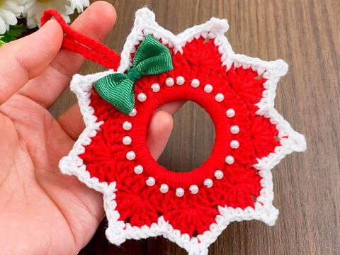 Christmas Star Wreath Crochet Pattern PDF – Holiday Ornament Tutorial