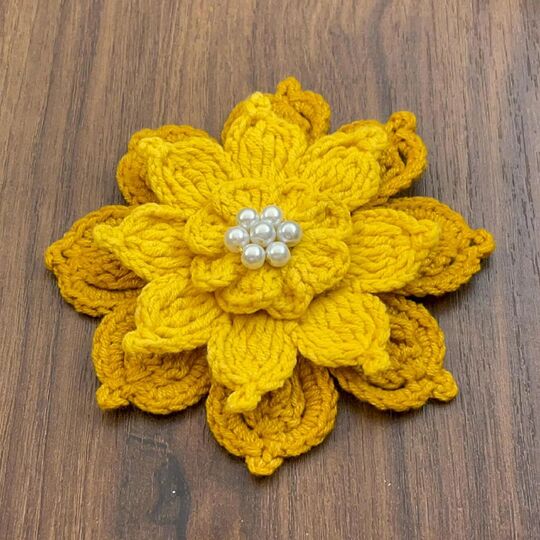 Golden Layered Flower Crochet Pattern (PDF) – 3D Lotus Appliqué
