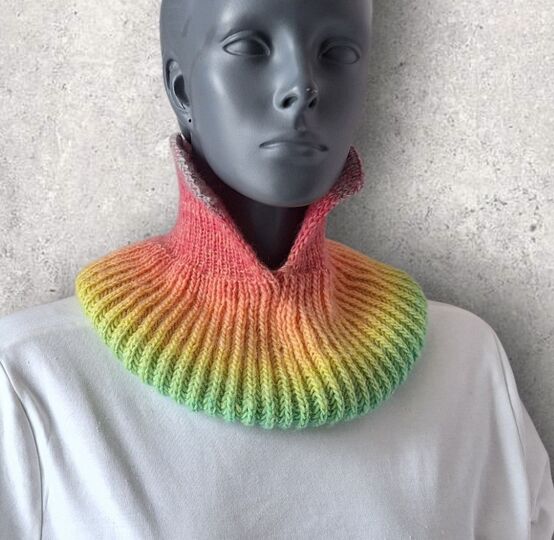 Strickanleitung farbenfroher Schalkragen Rainbow, Halssocke   #365