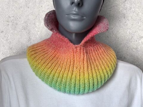 Strickanleitung farbenfroher Schalkragen Rainbow, Halssocke   #365