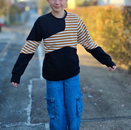 Nähanleitung und Schnittmuster Sweater Skylar für Mädchen 74-176