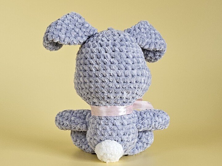 Häkelanleitung Stups der kleine Hase – flauschiges Amigurumi Kuschelhäschen