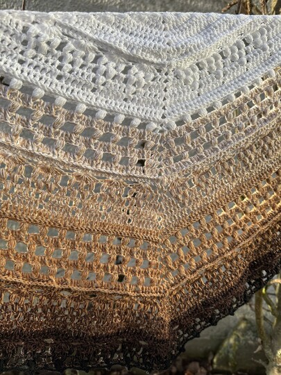 Häkelanleitung flaches Dreieckstuch "Zartwerk"