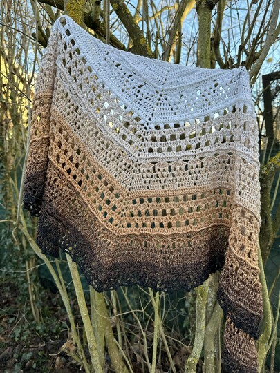 Häkelanleitung flaches Dreieckstuch "Zartwerk"