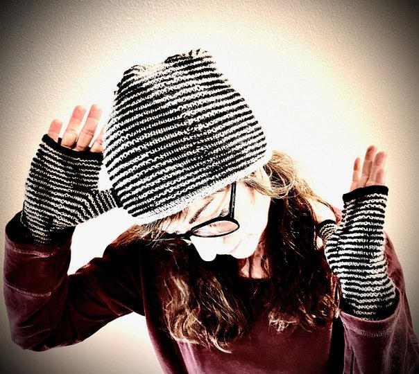 Armstulpen Stripes Illusionsstricken