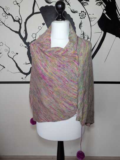 Serotonin - a shawl in a special way