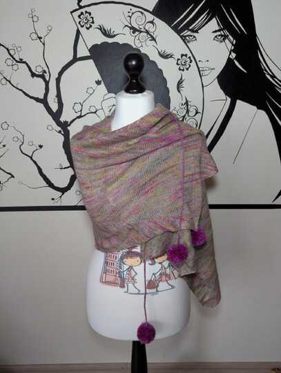 Serotonin - a shawl in a special way