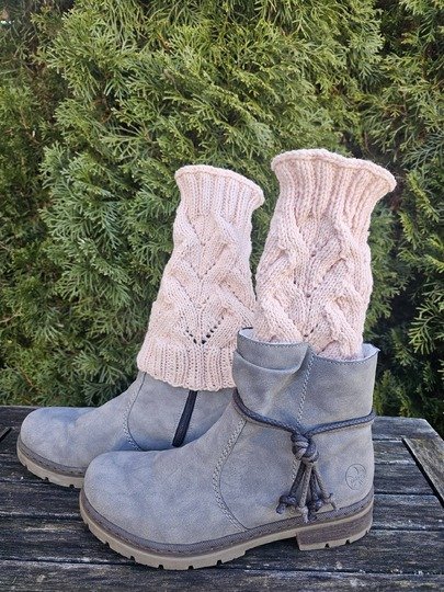 Anethra - eleganter Schal oder Stola im Wellenmuster, Stulpen, ohne Zöpfe