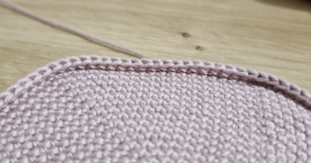 PDF Häkelanleitung Amigurumi  Osterkorb Hase Hopsi