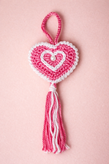 Boho Heart Crochet Pattern – Variable Sizes Souvenir, Gift, Valentine’s Day