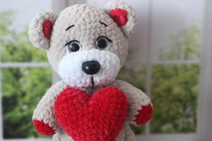 Crochet Pattern for Bear with Heart