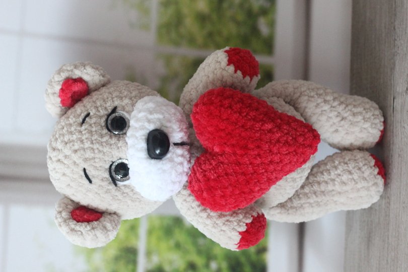 Crochet Pattern for Bear with Heart
