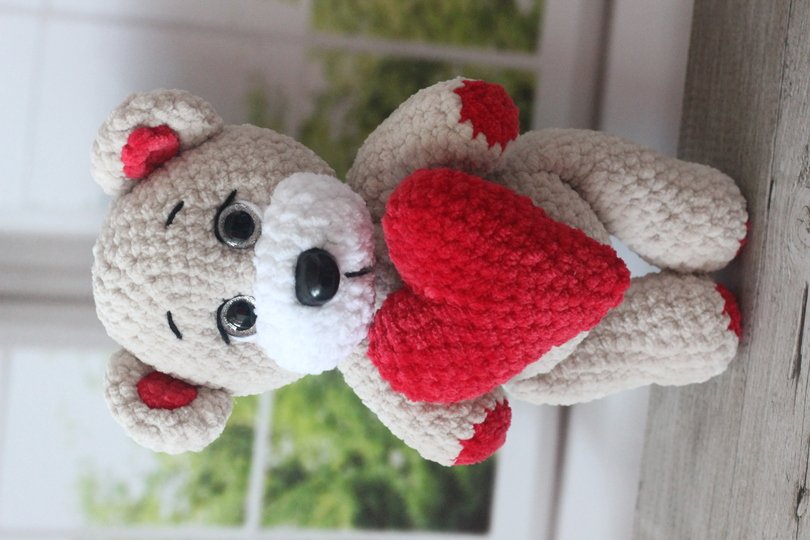 Crochet Pattern for Bear with Heart