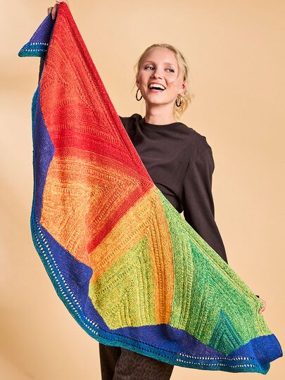 MODELL DAVINA …AUS DREIECKEN GESTRICKT