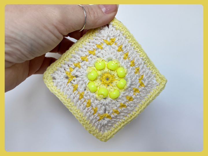 Strahlende Sonne Granny Square mit Perlen | Häkelquadrat | Fidget Quadrat