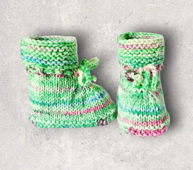 Strickanleitung Baby-Booties, Stiefelchen, Sohlenlänge ca. 10 cm  #366