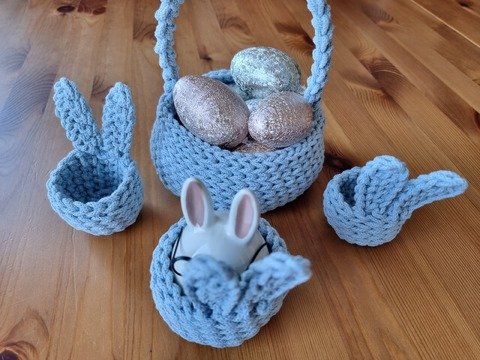 Häkelanleitung Oster-Set „Hase & Frohe Ostern“ – Eierbecher & Osterkörbchen