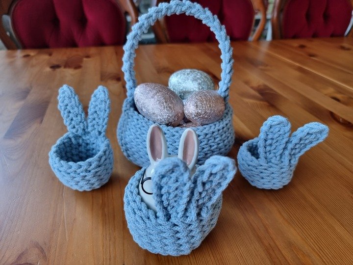 Häkelanleitung Oster-Set „Hase & Frohe Ostern“ – Eierbecher & Osterkörbchen