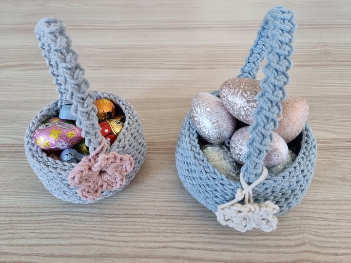 Häkelanleitung Oster-Set „Hase & Frohe Ostern“ – Eierbecher & Osterkörbchen
