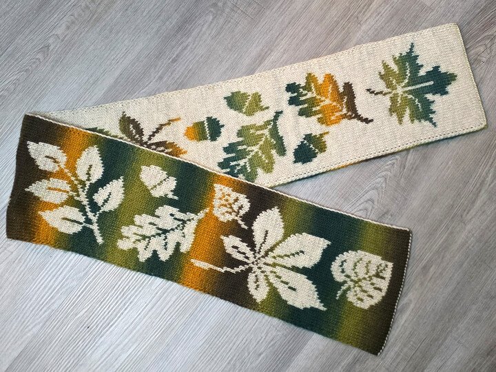 Doubleface Herbstlaubschal