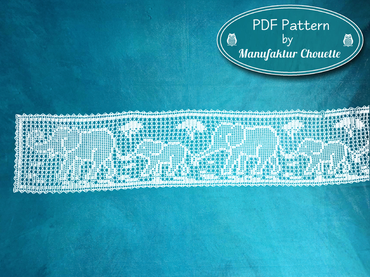 Narrow table runner "Elephants", with repeat pattern and border