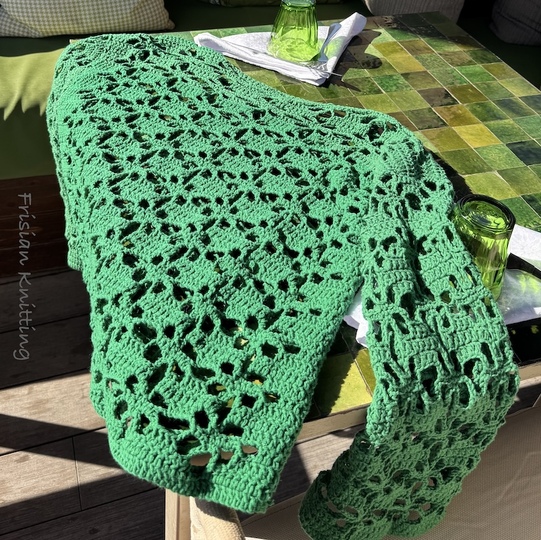 Blumen Pullover Marrakesch – Häkelanleitung