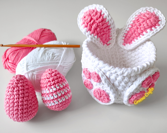 Häkelanleitungen für Ostern: Granny-Square-Huhn, Osterhasenkorb & Eier