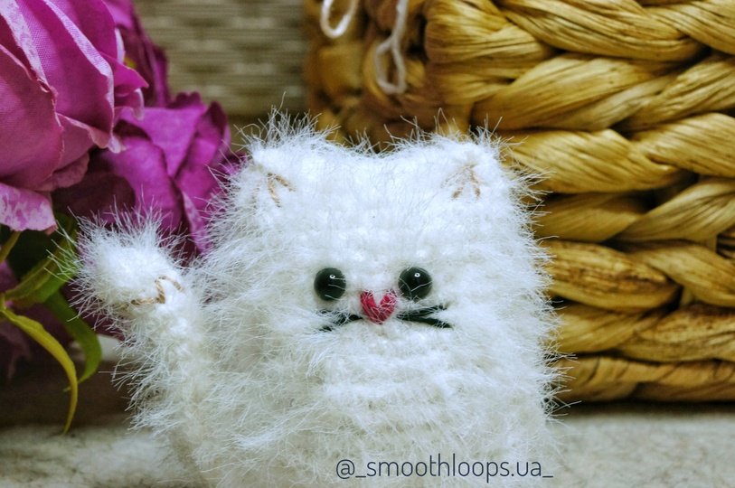 Fluffy Cat Crochet Pattern. Little  kitty